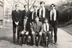 027 George Thompson, Teacher(c) with Prefects